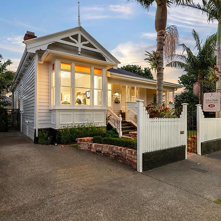 Eden Park Bed And Breakfast Inn 오클랜드 외부 사진