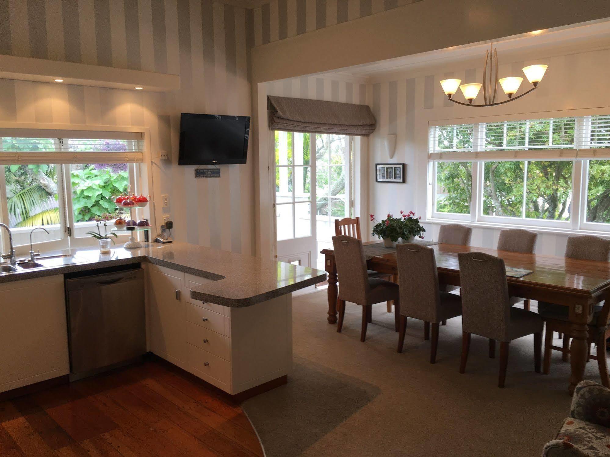 Eden Park Bed And Breakfast Inn 오클랜드 외부 사진